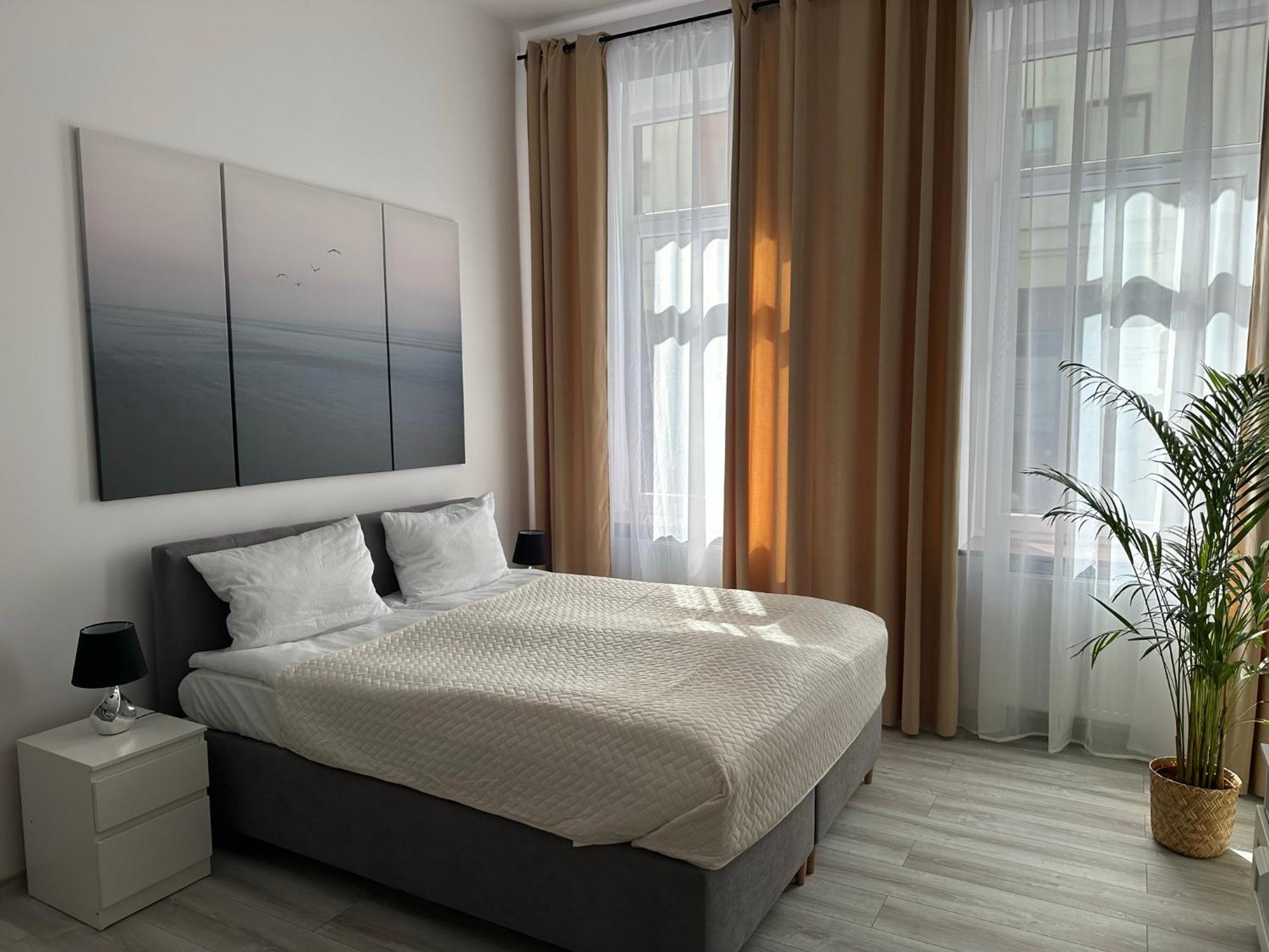 Apartamenty Przy Deptaku ชวีโนวิชแจ ภายนอก รูปภาพ